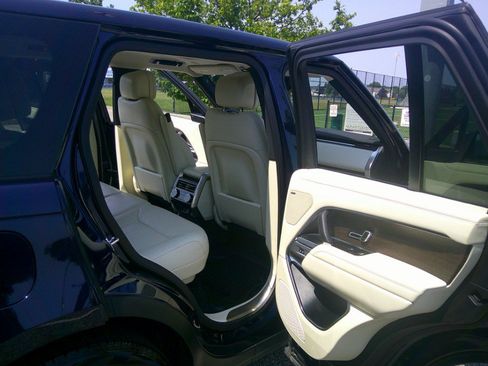 Used 2023 Land Rover Range Rover SE AWD/4WD image 63