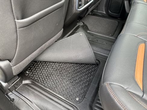 Used 2021 GMC Sierra 1500 AT4 w/ AT4 Premium Package image 27