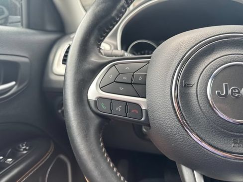 Used 2019 Jeep Compass Latitude w/ Popular Equipment Group AWD/4WD image 14
