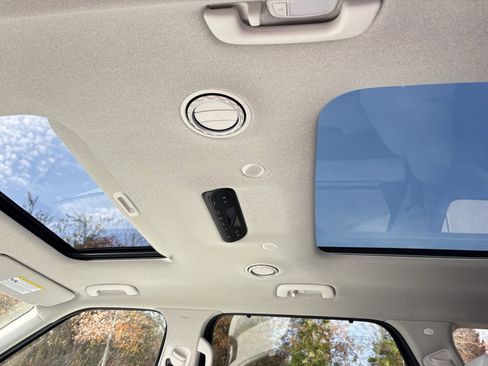 New 2026 Hyundai Palisade Limited image 18