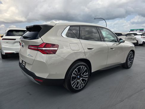 New 2026 BMW X3 xDrive30 w/ Premium Package image 2