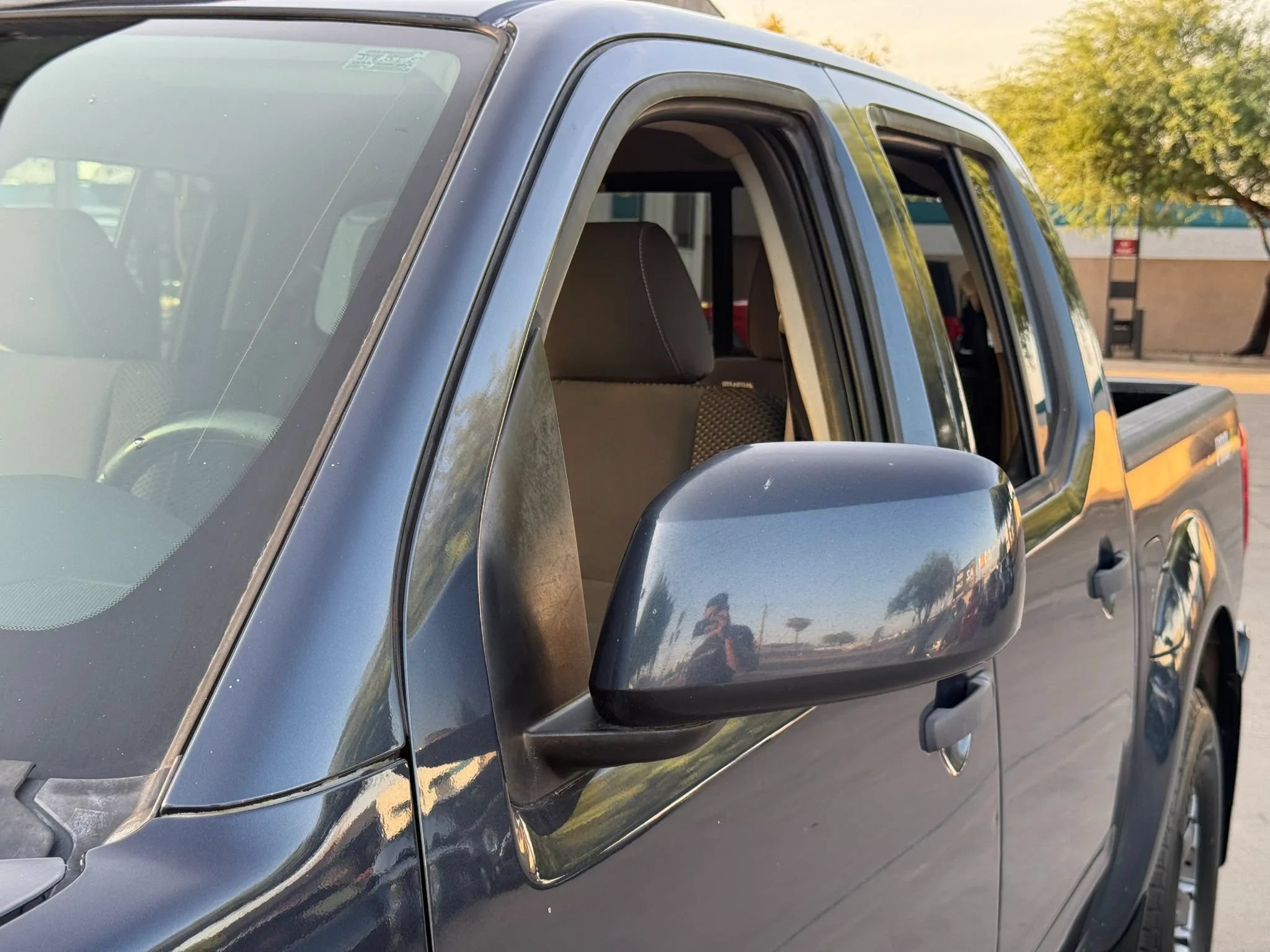 Used 2018 Nissan Frontier PRO-4X AWD/4WD image 53