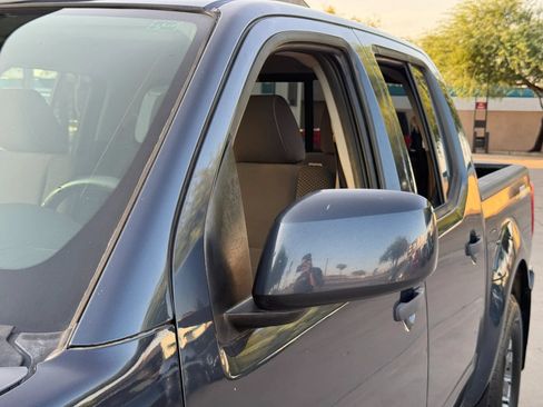 Used 2018 Nissan Frontier PRO-4X AWD/4WD image 53