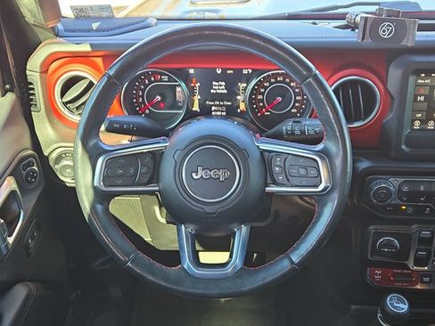 Used 2020 Jeep Wrangler Unlimited Rubicon w/ Steel Bumper Group image 17