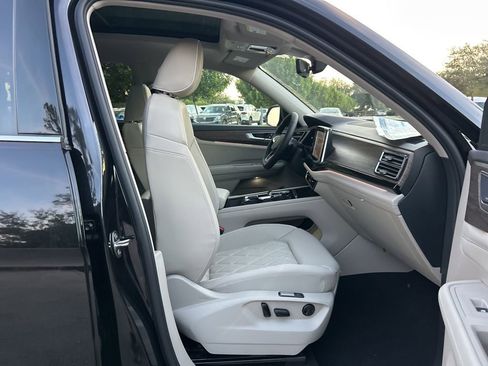 New 2026 Volkswagen Atlas SEL Premium R-Line image 42