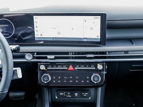 New 2026 Hyundai Tucson Limited AWD/4WD image 13