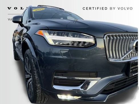 Certified 2025 Volvo XC90 B6 Core image 8