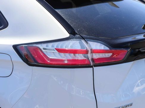 Certified 2020 Ford Edge ST-Line FWD image 7