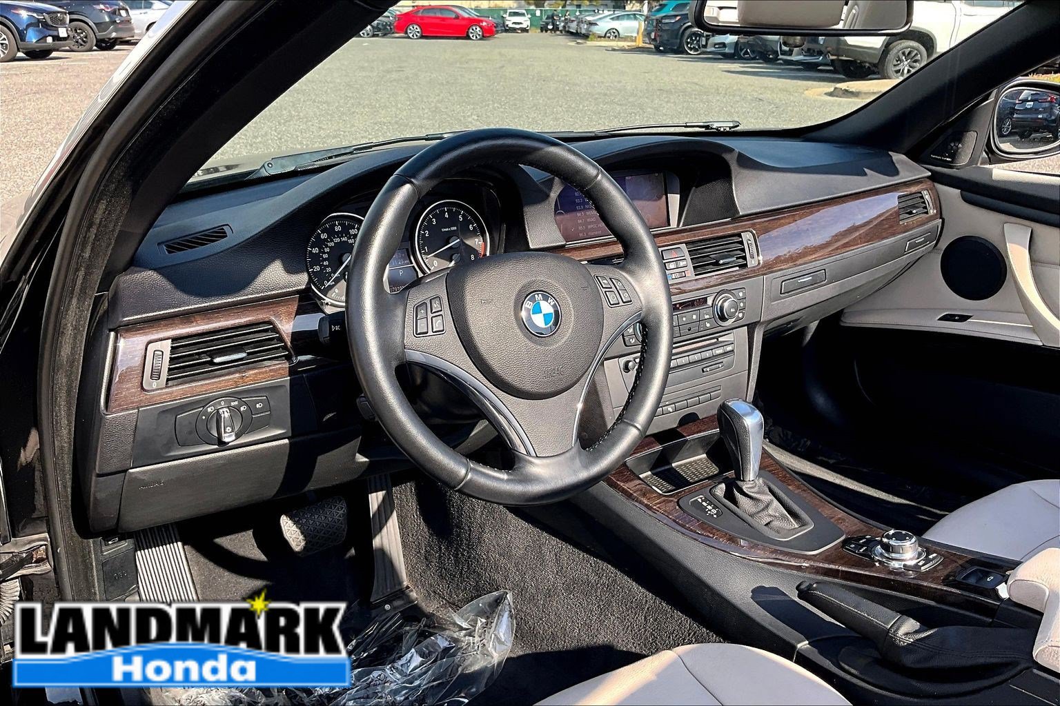 Used 2012 BMW 335i Convertible RWD image 13