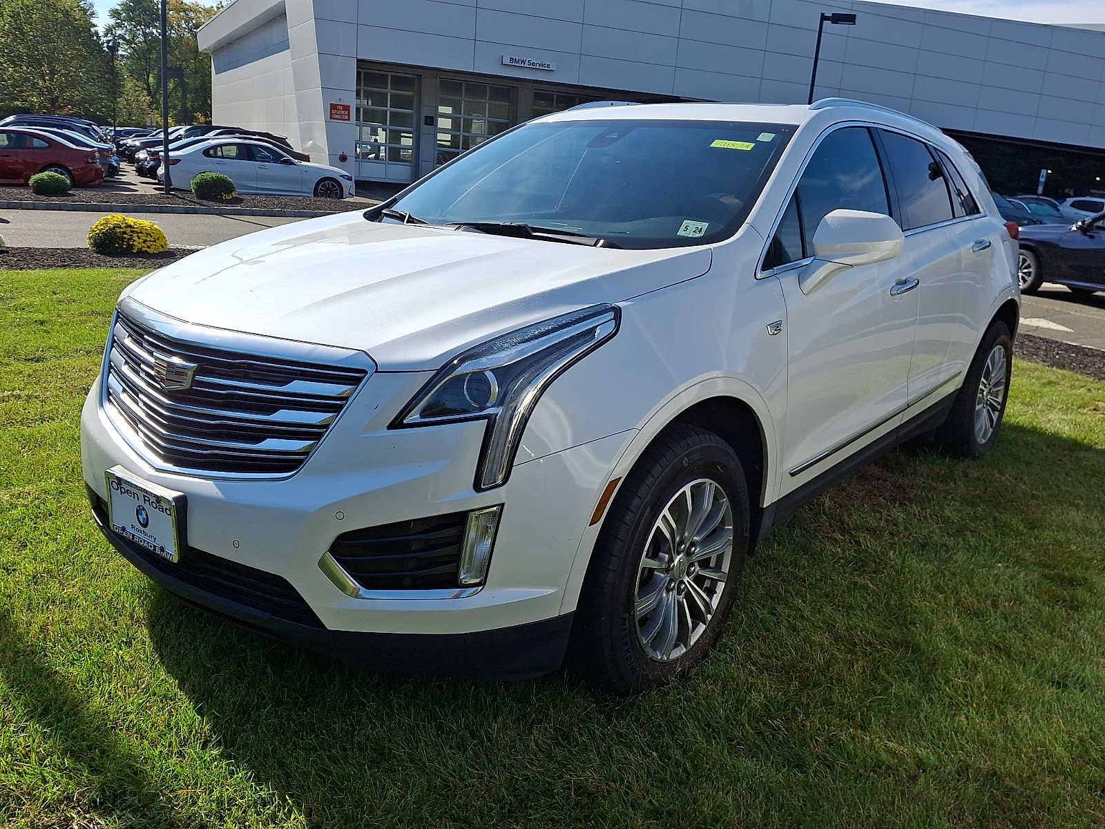 Used 2019 Cadillac XT5 Luxury FWD image 3
