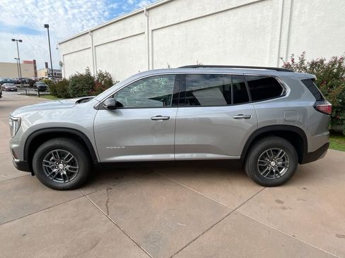 New 2026 GMC Acadia Elevation w/ LPO, Floor Liner Package AWD/4WD image 4