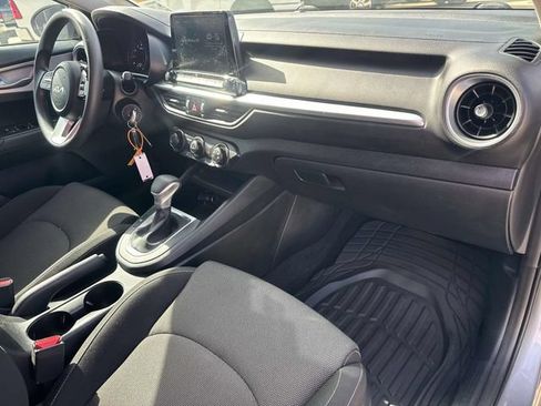 Used 2024 Kia Forte LXS FWD image 18