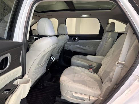 Used 2021 Kia Sorento SX image 20