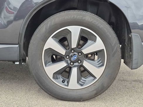 Used 2018 Subaru Forester 2.5i Premium w/ All-Weather Package AWD/4WD image 14