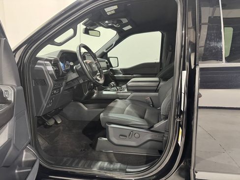 Used 2022 Ford F150 XLT w/ Equipment Group 302A High AWD/4WD image 13