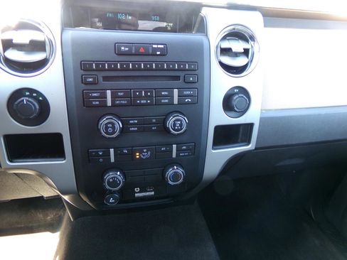 Used 2011 Ford F150 XLT w/ XLT Chrome Pkg AWD/4WD image 21