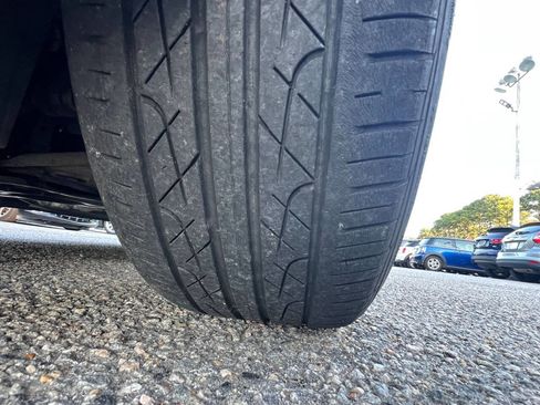 Used 2018 Nissan Versa SV image 18