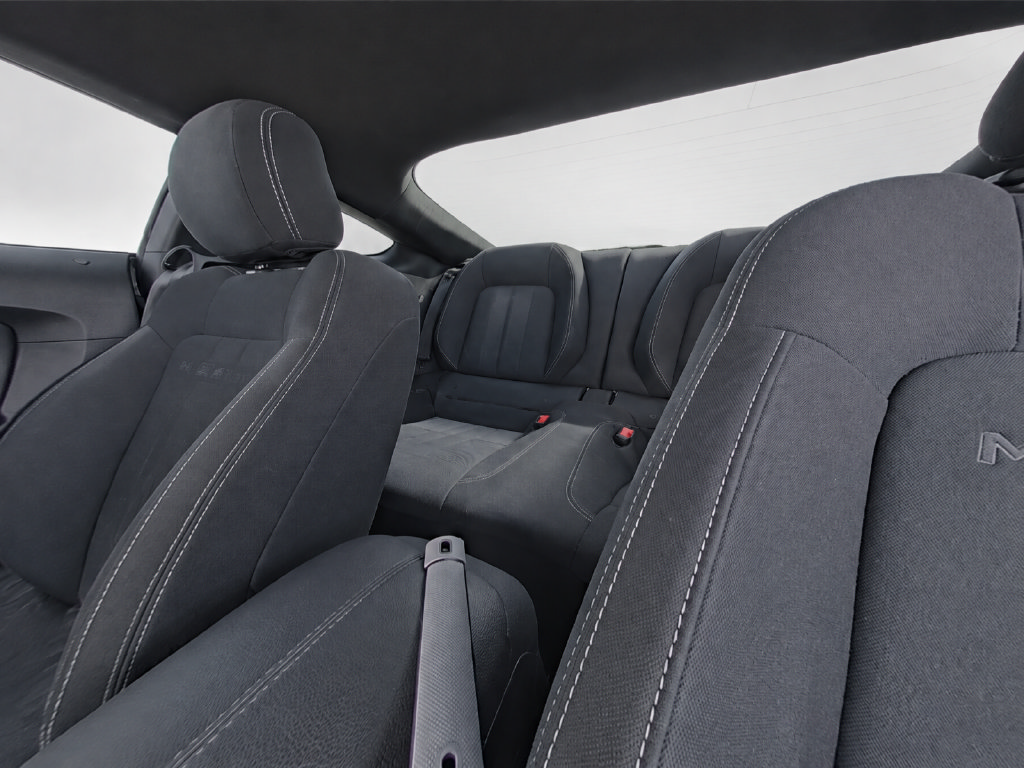 Used 2020 Ford Mustang Coupe RWD image 16