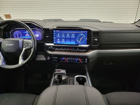 Used 2024 Chevrolet Silverado 1500 LT Trail Boss w/ Protection Package image 42