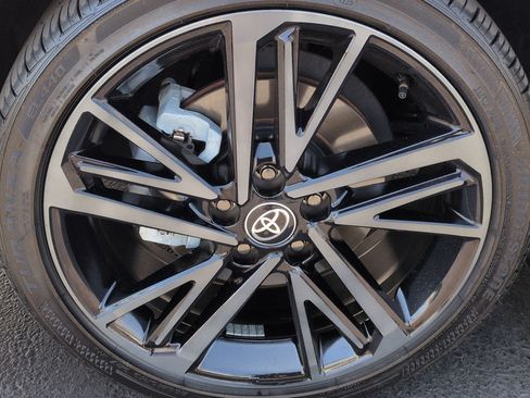 Used 2025 Toyota Camry XSE w/ Premium Plus Package FWD image 13