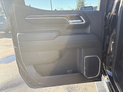 Used 2023 GMC Sierra 1500 Elevation w/ LPO, Elevation Black Package image 33