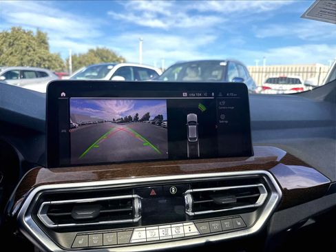 Used 2023 BMW X4 xDrive30i w/ Convenience Package AWD/4WD image 17