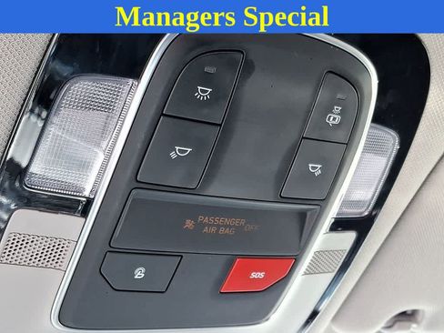 Used 2023 Hyundai Santa Fe SEL FWD image 25