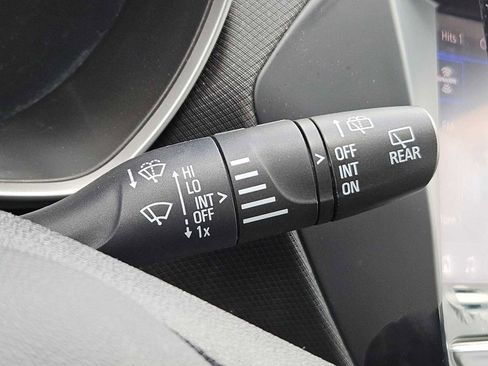 Used 2023 Chevrolet TrailBlazer LS FWD image 18