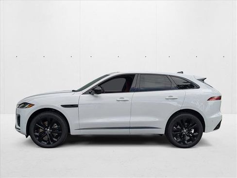 New 2026 Jaguar F-PACE R-Dynamic S image 5