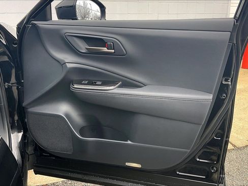 Used 2026 Toyota Crown Limited w/ Advanced Technology Package image 29