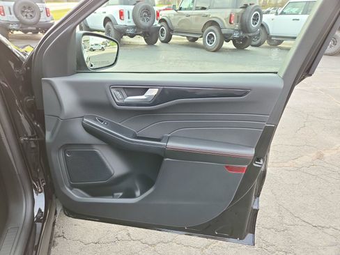 New 2026 Ford Escape ST-Line w/ Cold Weather Package image 26