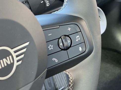 New 2025 MINI Cooper S FWD image 37