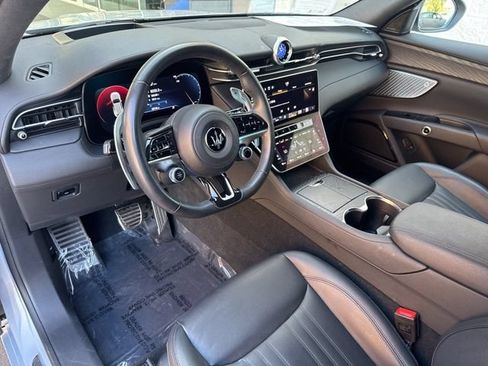 Certified 2023 Maserati Grecale Folgore AWD/4WD image 13