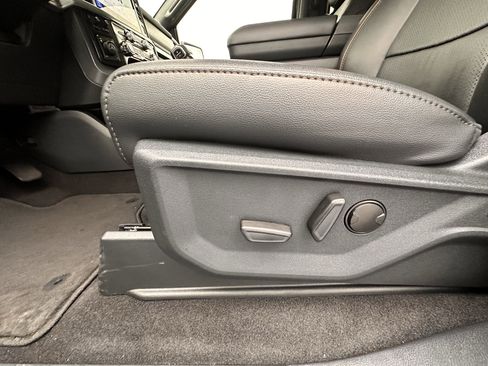 New 2025 Ford F150 Lariat w/ Equipment Group 501A Mid image 8