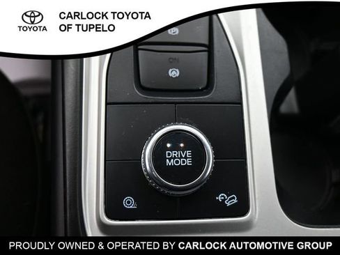 Used 2022 Ford Explorer XLT w/ Class IV Trailer Tow Package image 16