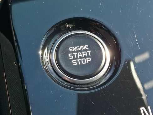 Used 2025 Kia Sportage SX Prestige AWD/4WD image 24