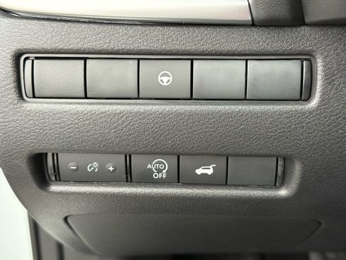 New 2026 Nissan Rogue SV AWD/4WD image 33