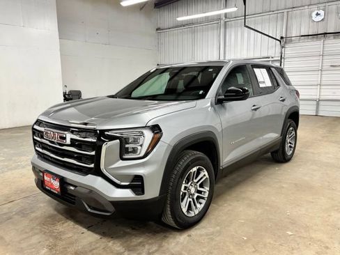 Used 2026 GMC Terrain Elevation AWD/4WD image 3