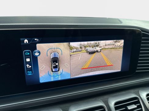 Used 2025 Mercedes-Benz GLE 580 4MATIC image 26