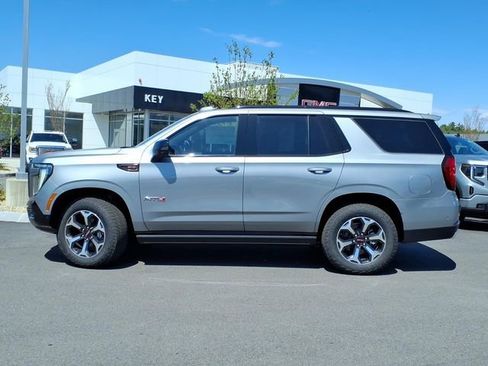 New 2026 GMC Yukon AT4 Ultimate AWD/4WD image 3
