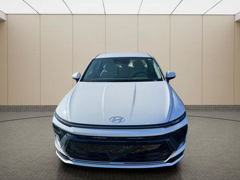 New 2026 Hyundai Sonata SEL FWD image 6