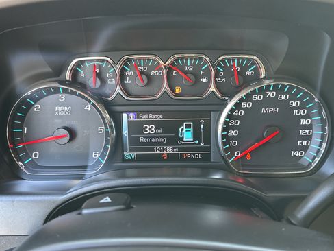 Used 2018 GMC Sierra 1500 SLT AWD/4WD image 28