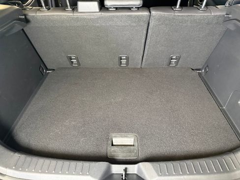 Used 2018 MAZDA MAZDA3 Touring FWD image 22