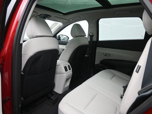 New 2025 Hyundai Tucson SEL image 28