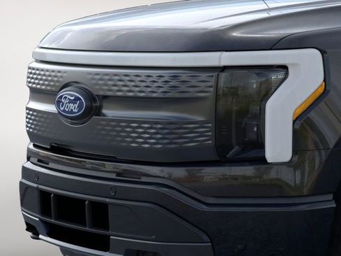 New 2025 Ford F150 Lightning Flash image 31