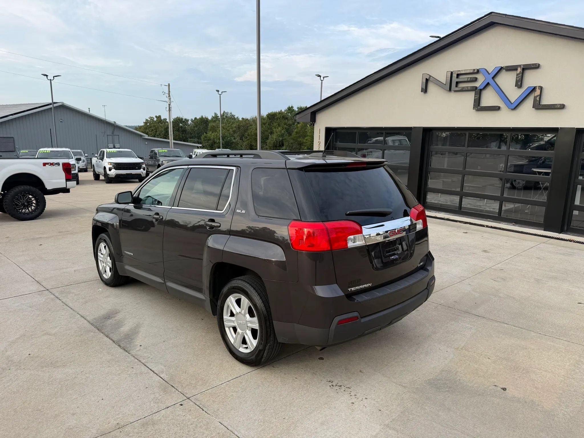 Used 2015 GMC Terrain SLE w/ Convenience Package AWD/4WD image 7