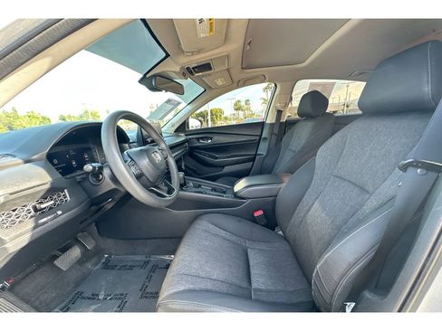 Used 2025 Honda Accord SE image 4