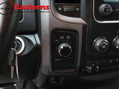 Used 2017 RAM 2500 Tradesman w/ Chrome Appearance Group AWD/4WD image 19