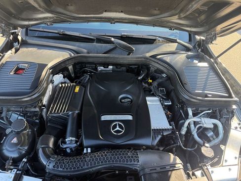 Used 2018 Mercedes-Benz GLC 300 image 23