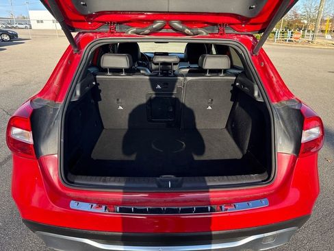 Used 2018 Mercedes-Benz GLA 250 4MATIC image 26